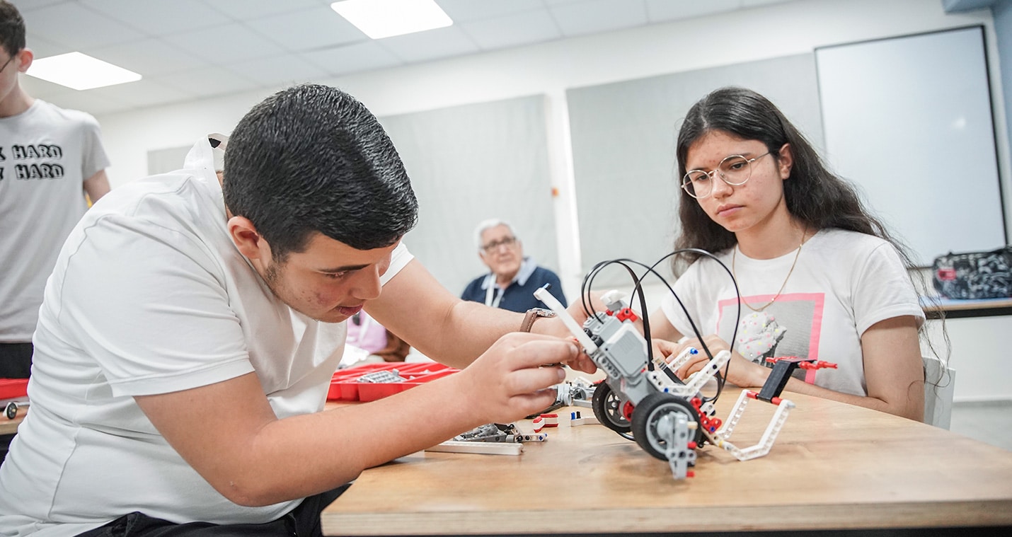 DDanKahn Center | ORT America Robotics program in Kiryat Yam, Israel.